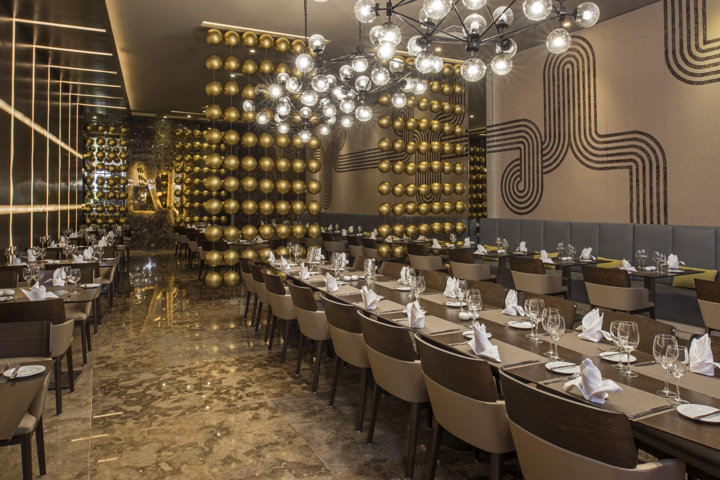 Platinum Yucatan Princess Adults Only Playa del Carmen Exterior photo Interior of the restaurant